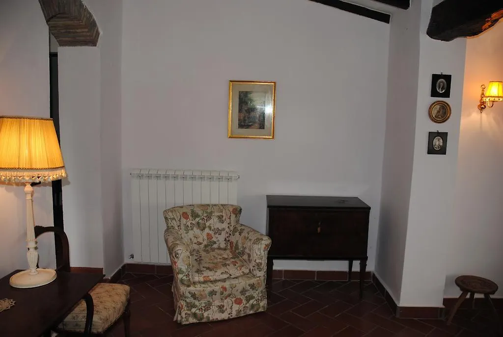 La Paolina Guest House Osteria Delle Noci Italy