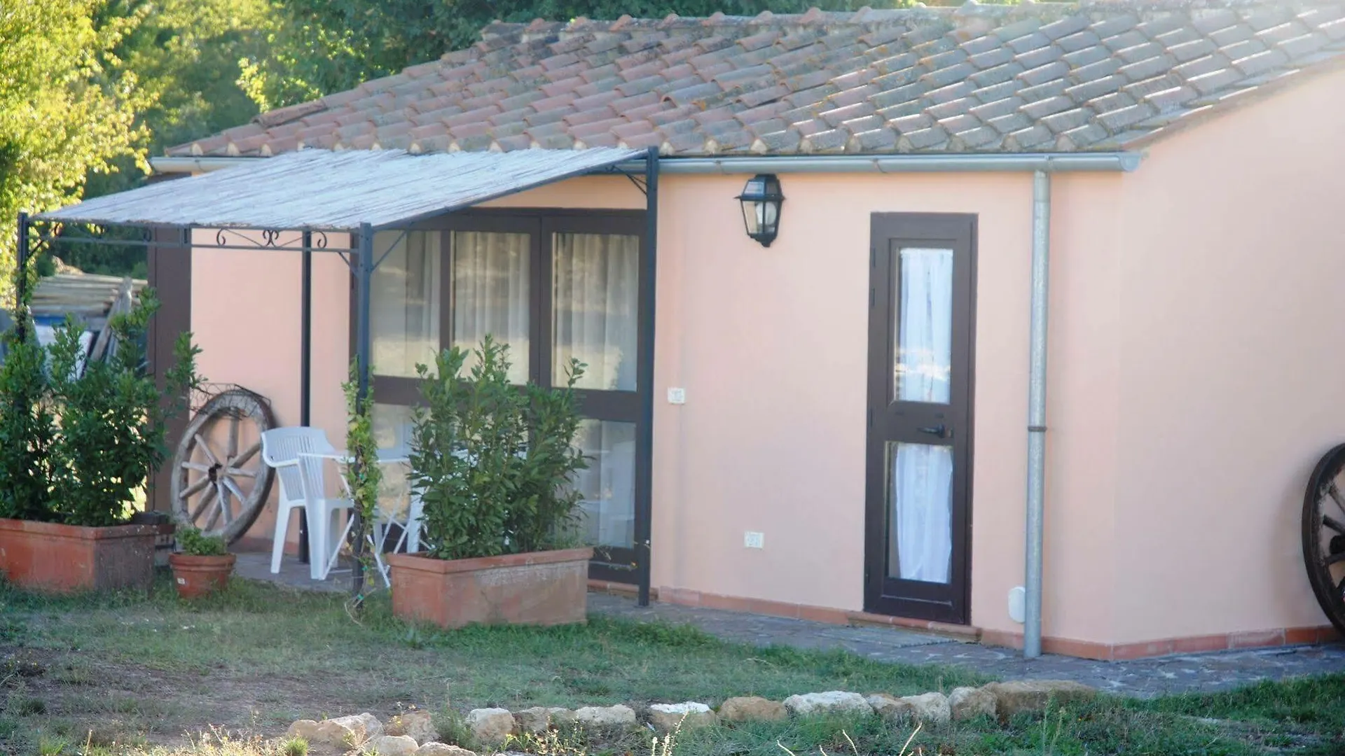 La Paolina Guest House Osteria Delle Noci 0*,  Italy